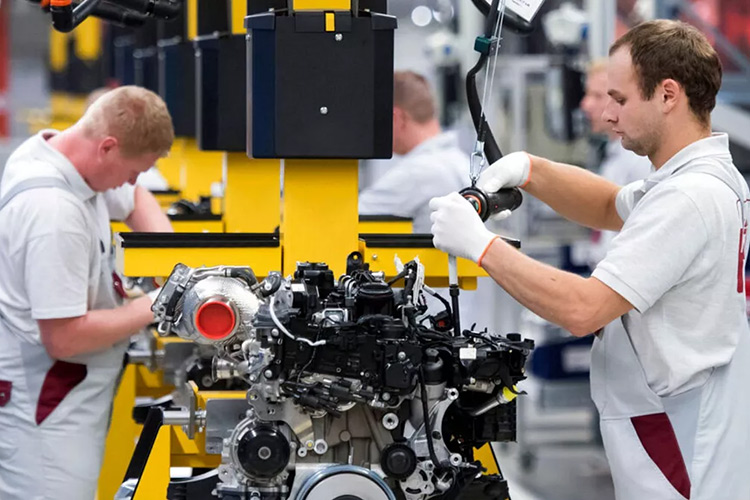 Alman Sanayisi Nisan Ayında Fren Yaptı: Üretimde Yüzde 1,4’lük Düşüş