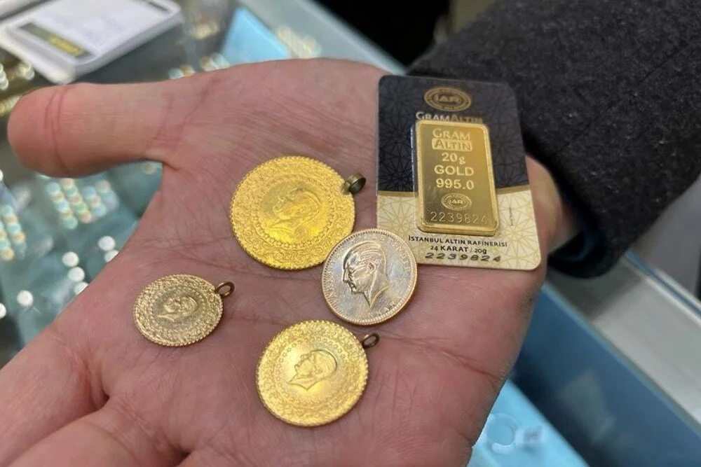Altın Fiyatlarında Yeni Zirve! Gram Altın 4.274 TL’yi Aştı