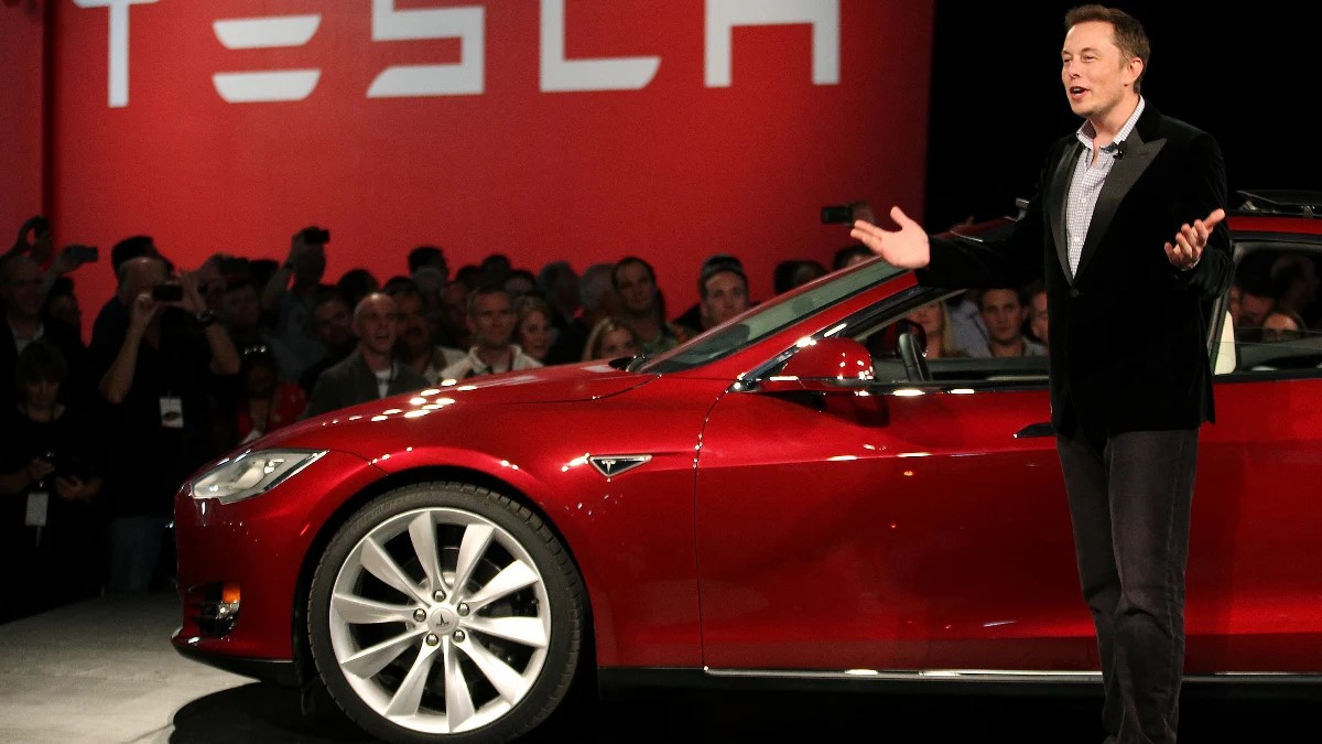 Elon Musk’tan Tesla CEO’luğu Açıklaması: Önümüzdeki 5 Yıl İçin ‘Evet’